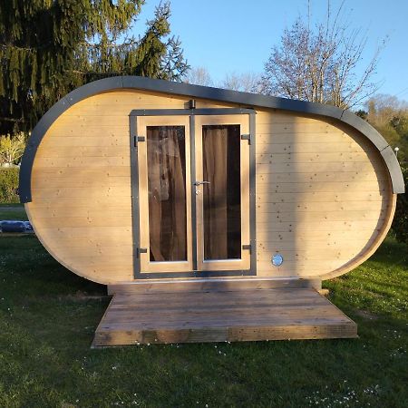 Camping Des Ribieres Confolens Exteriör bild