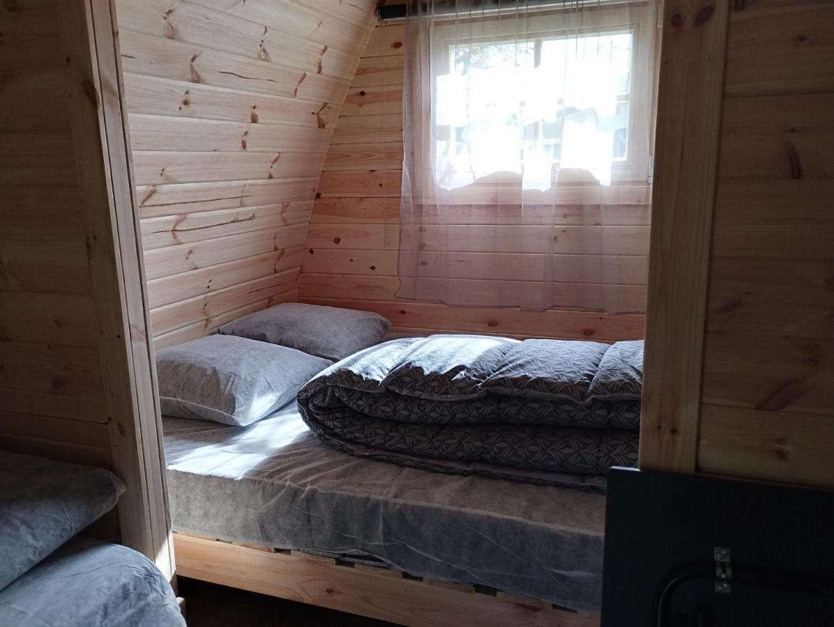 Camping Des Ribieres Confolens Exteriör bild