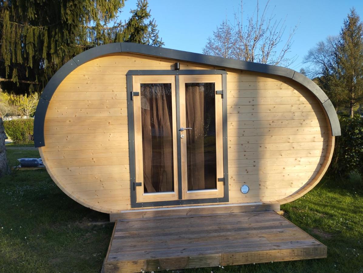 Camping Des Ribieres Confolens Exteriör bild