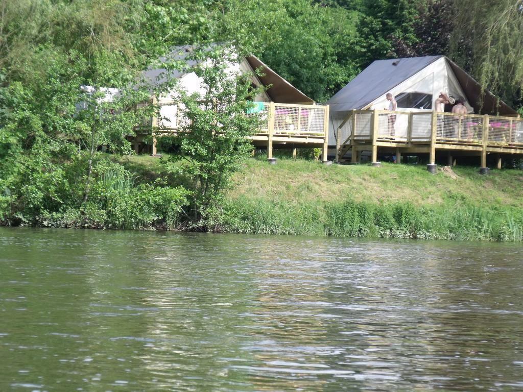 Camping Des Ribieres Confolens Exteriör bild