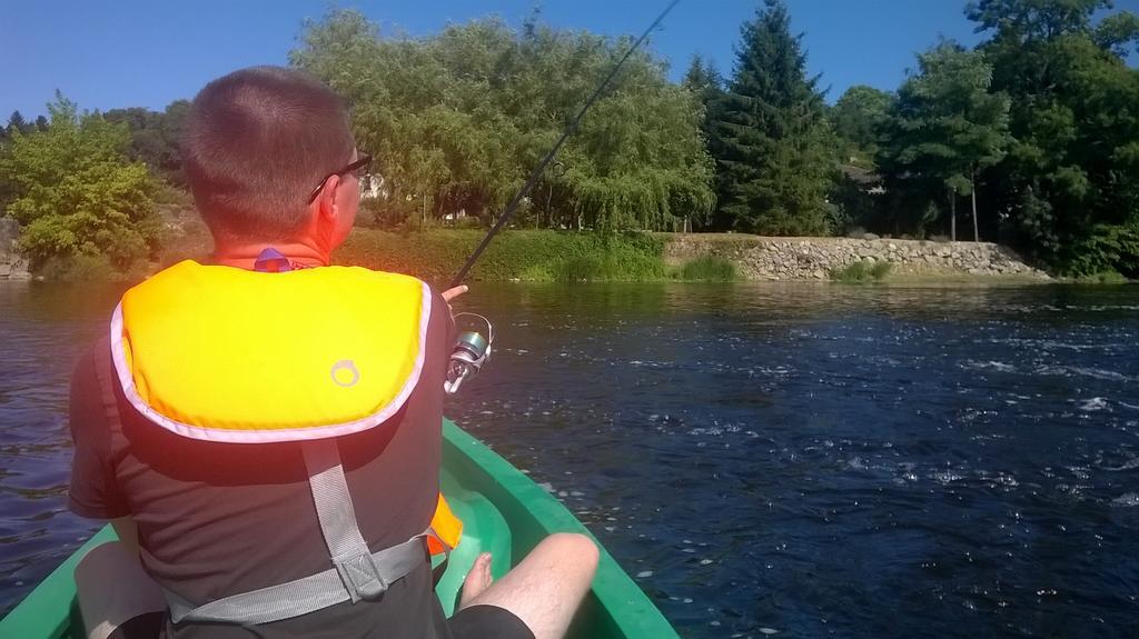 Camping Des Ribieres Confolens Exteriör bild
