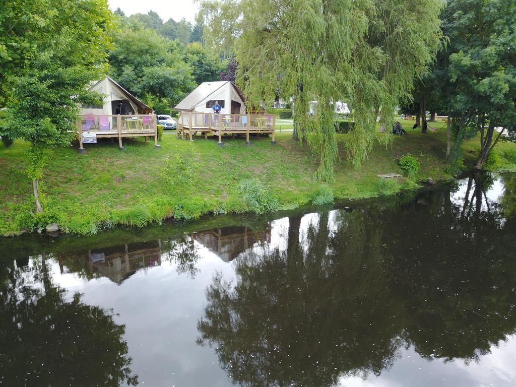 Camping Des Ribieres Confolens Exteriör bild