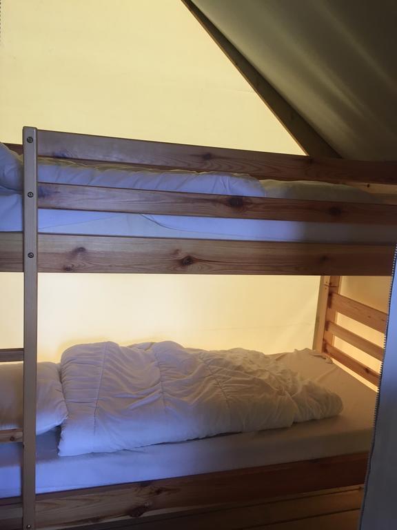 Camping Des Ribieres Confolens Exteriör bild