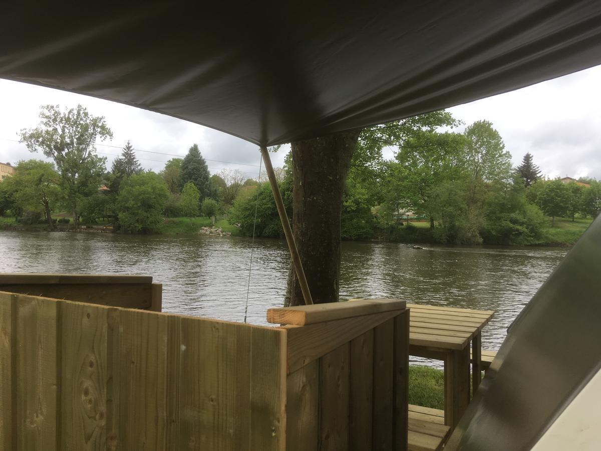 Camping Des Ribieres Confolens Exteriör bild