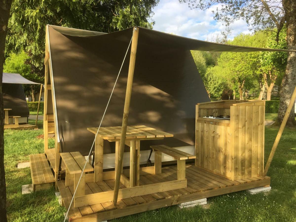 Camping Des Ribieres Confolens Exteriör bild